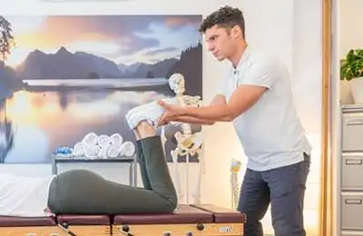 Chiropractor Amsterdam NH Charles Boisson
